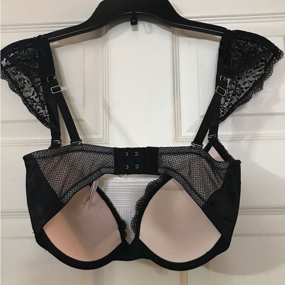 Women’s Victoria’s Secret Dream Angels Bra - Picture 7 of 7